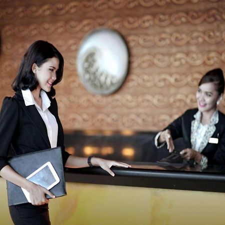 Grand Basko Hotel 巴东 外观 照片