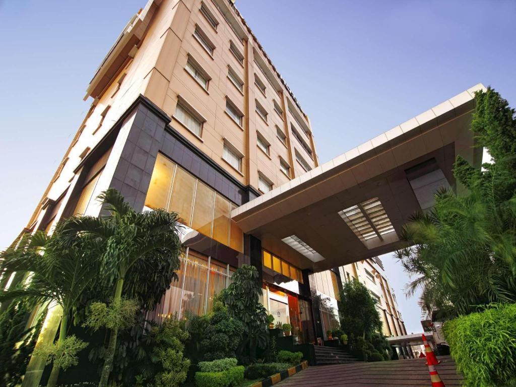 Grand Basko Hotel 巴东 外观 照片