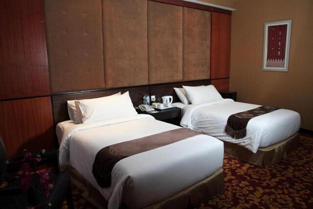 Grand Basko Hotel 巴东 外观 照片