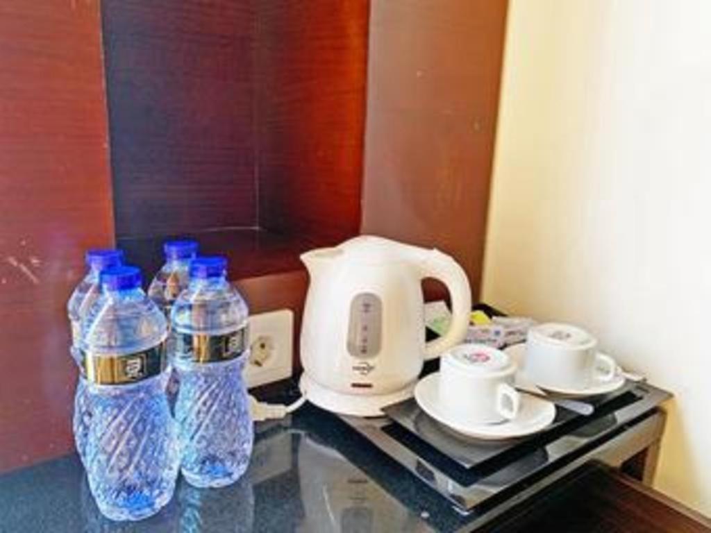 Grand Basko Hotel 巴东 外观 照片