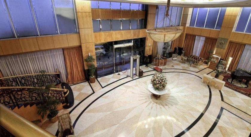 Grand Basko Hotel 巴东 外观 照片